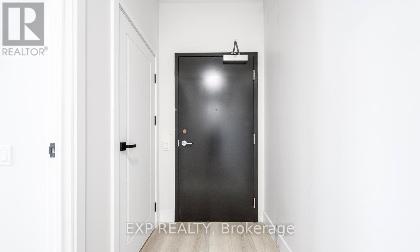 304 - 145 Clapperton Street, Barrie, Ontario  L4M 3G3 - Photo 10 - S13578350