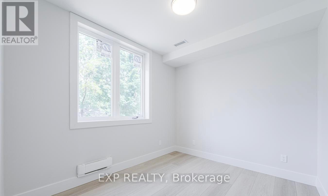 304 - 145 Clapperton Street, Barrie, Ontario  L4M 3G3 - Photo 14 - S13578350