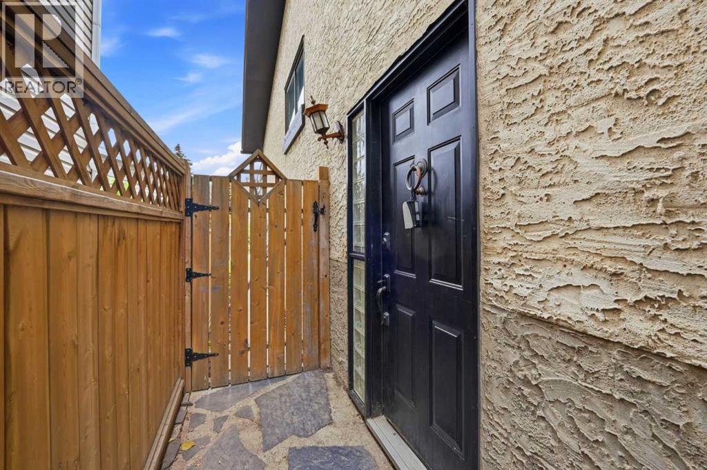1004 Mckinnon Drive NE, Calgary, Alberta  T2E 7R8 - Photo 6 - A2347213