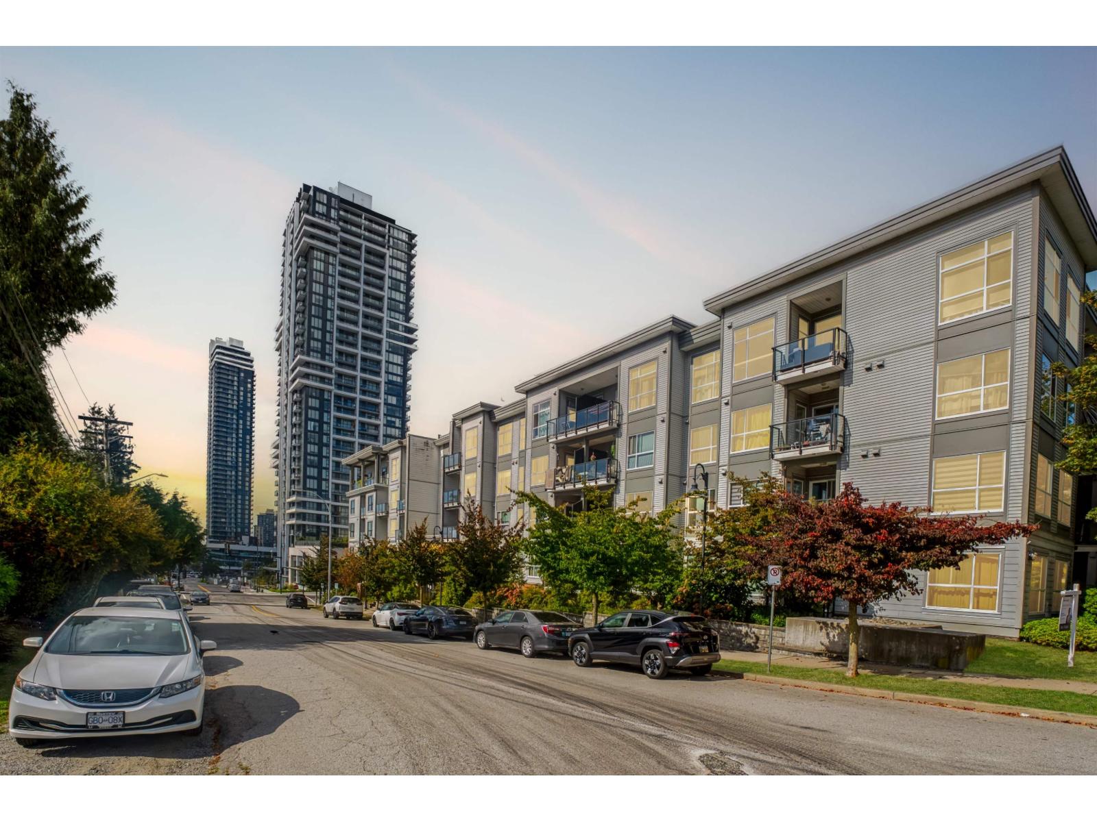 523 13733 107A AVENUE, Surrey, British Columbia