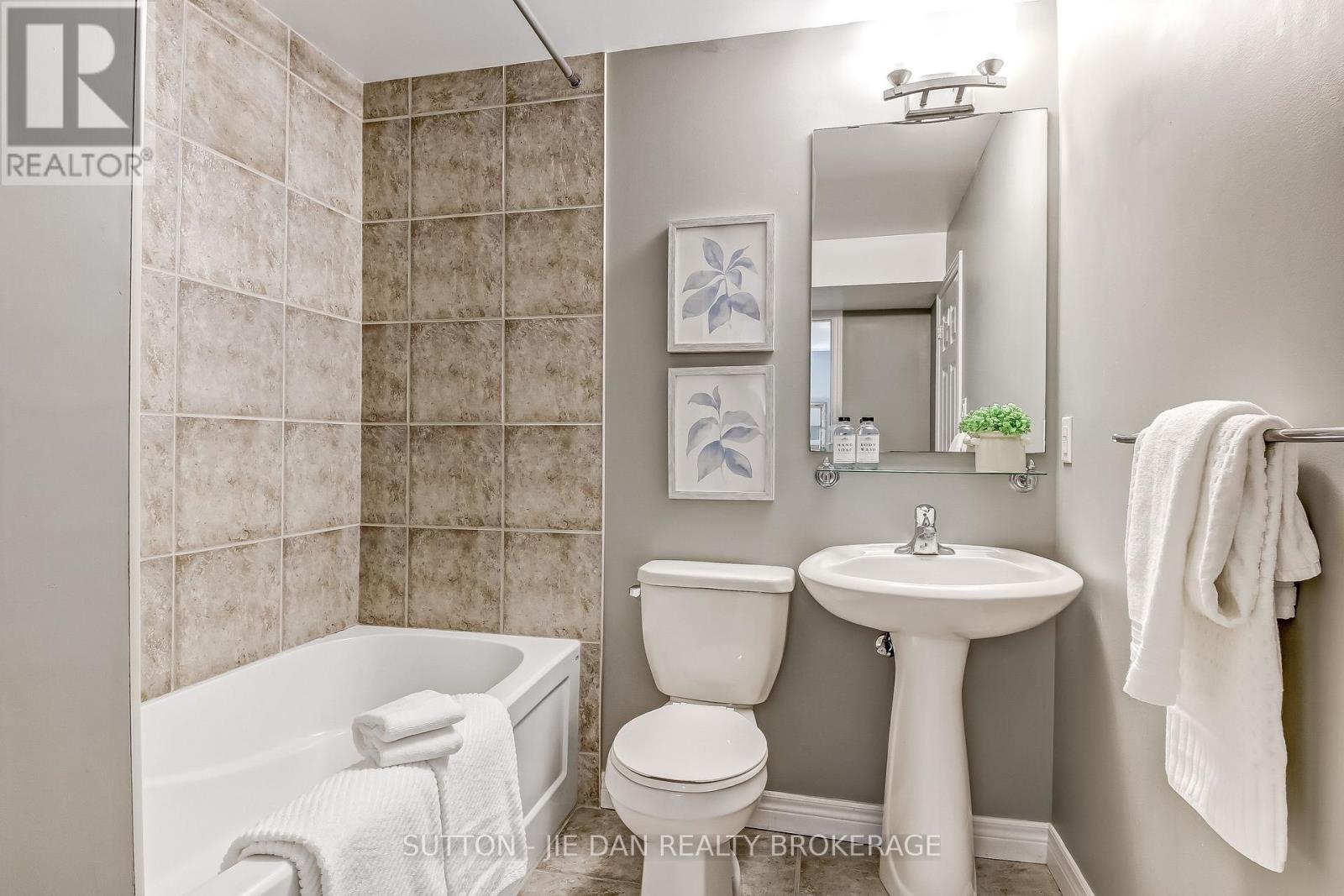 865 Cutross Avenue, London North, Ontario  N6G 5P3 - Photo 13 - X13825020