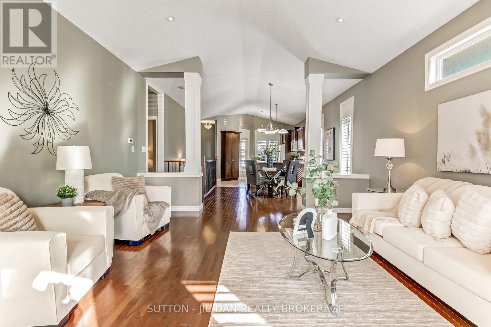 865 Cutross Avenue, London North, Ontario  N6G 5P3 - Photo 3 - X13825020