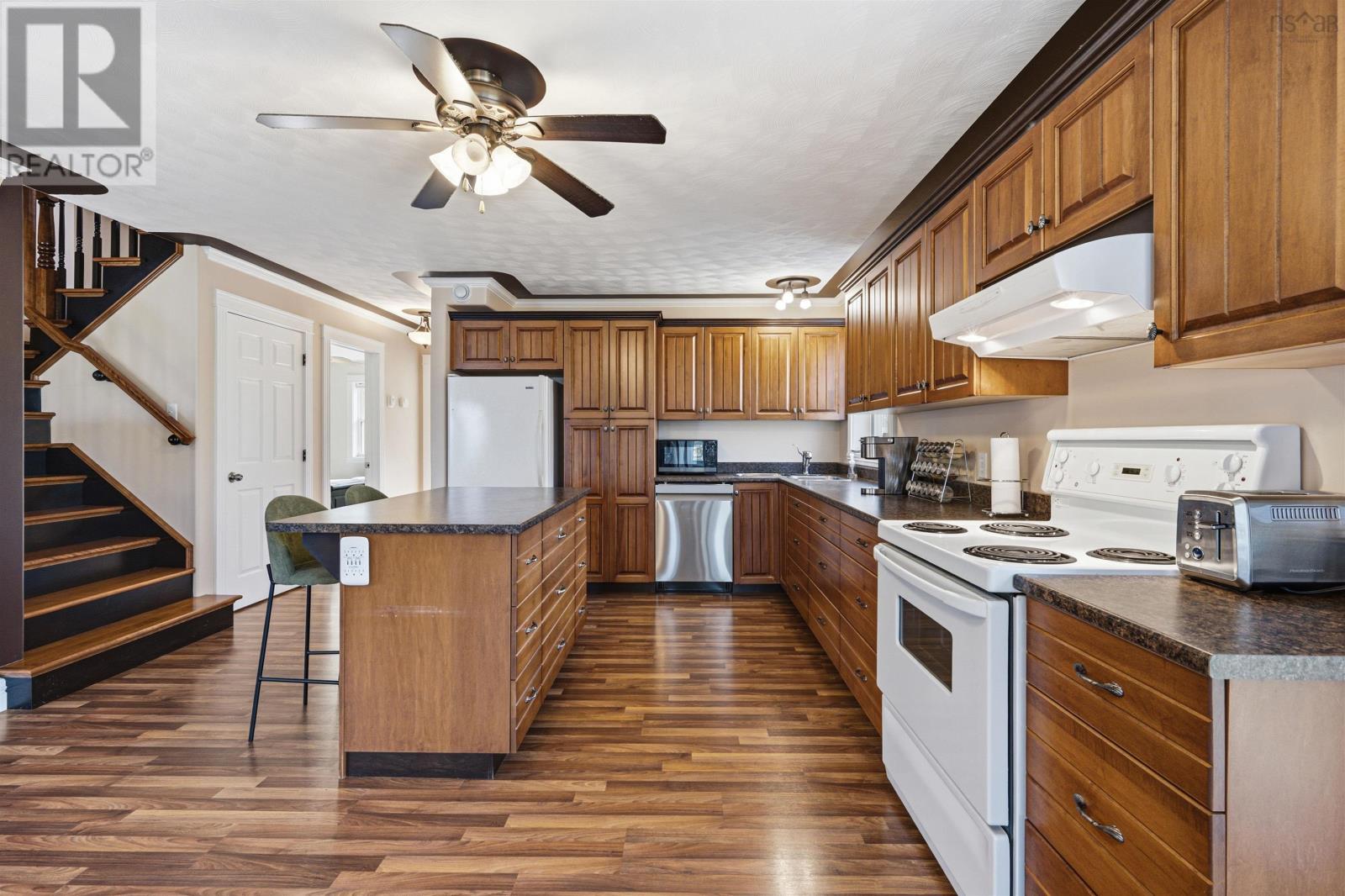 975 West Ship Harbour Road, Lower Ship Harbour, Nova Scotia  B0J 2L0 - Photo 15 - 202624277