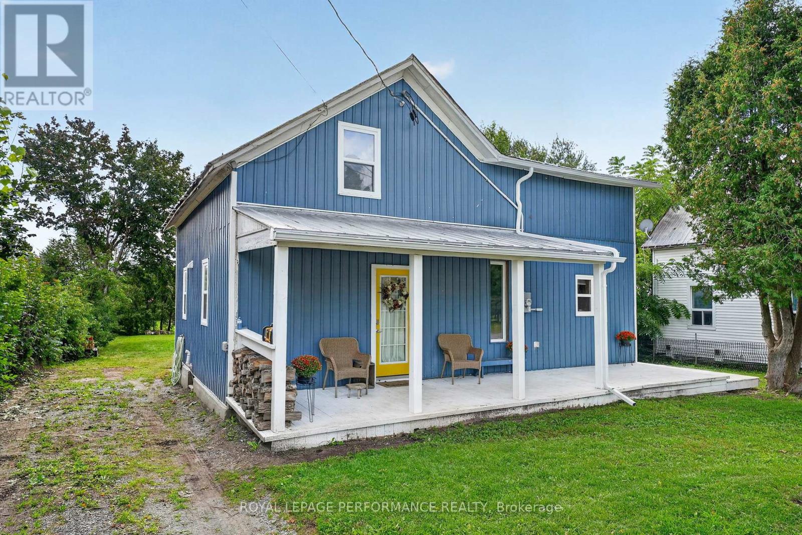16330 Fairview Drive, North Stormont, Ontario K0C 1C0 - Photo 2 - X13824978
