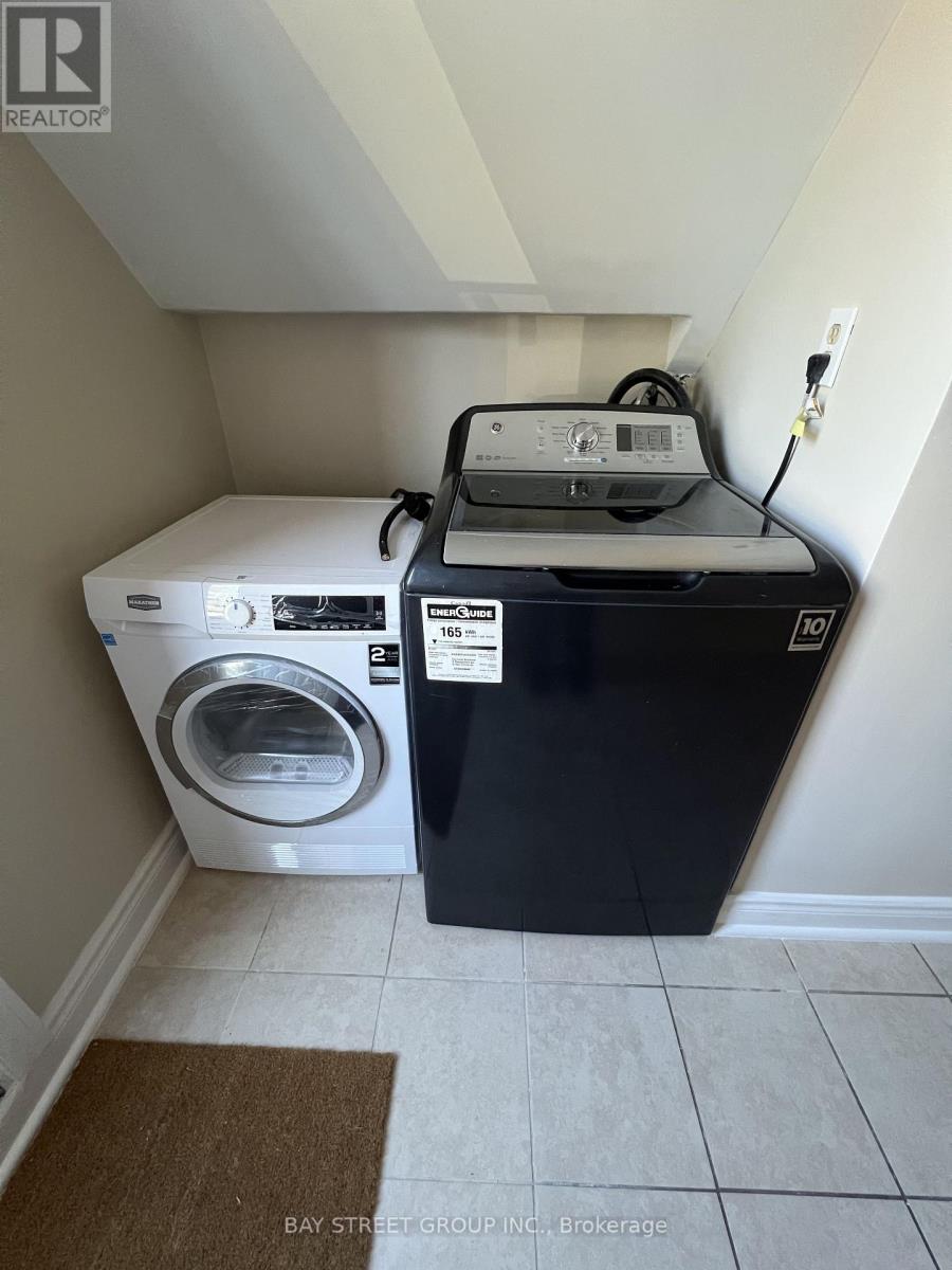Ground Floor - 118 Hildenboro Square, Toronto, Ontario  M1W 1Y3 - Photo 15 - E13806934