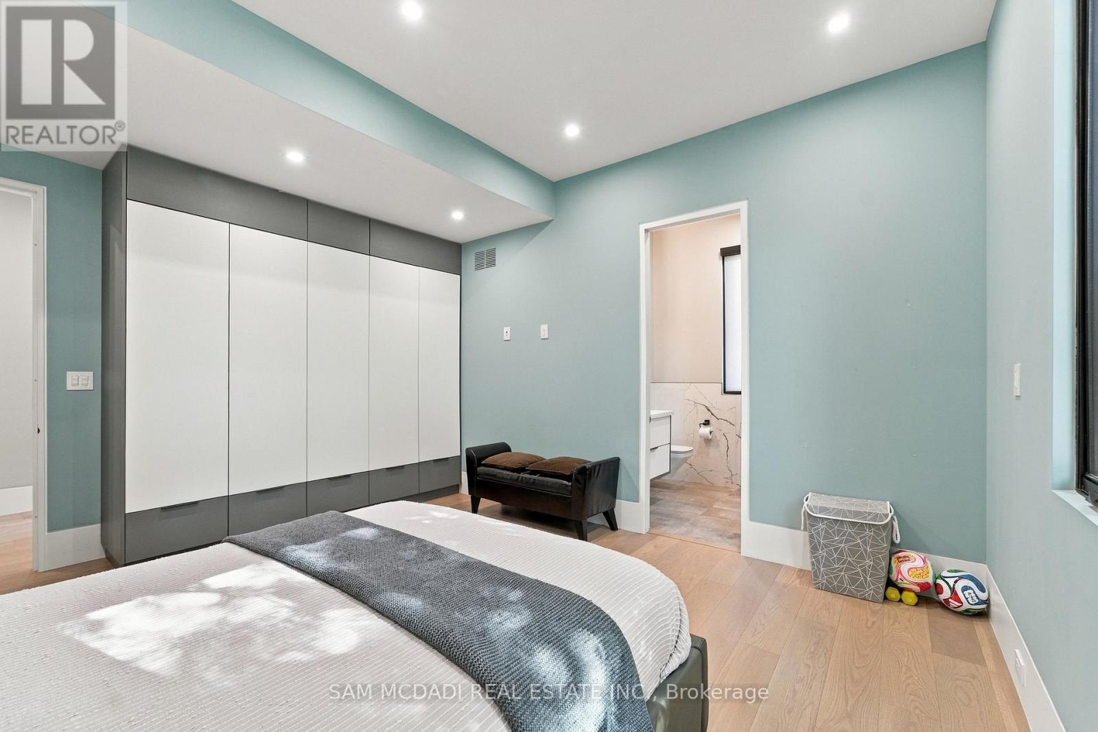 112 Elton Park Road, Oakville, Ontario  L6J 4C1 - Photo 16 - W13815622