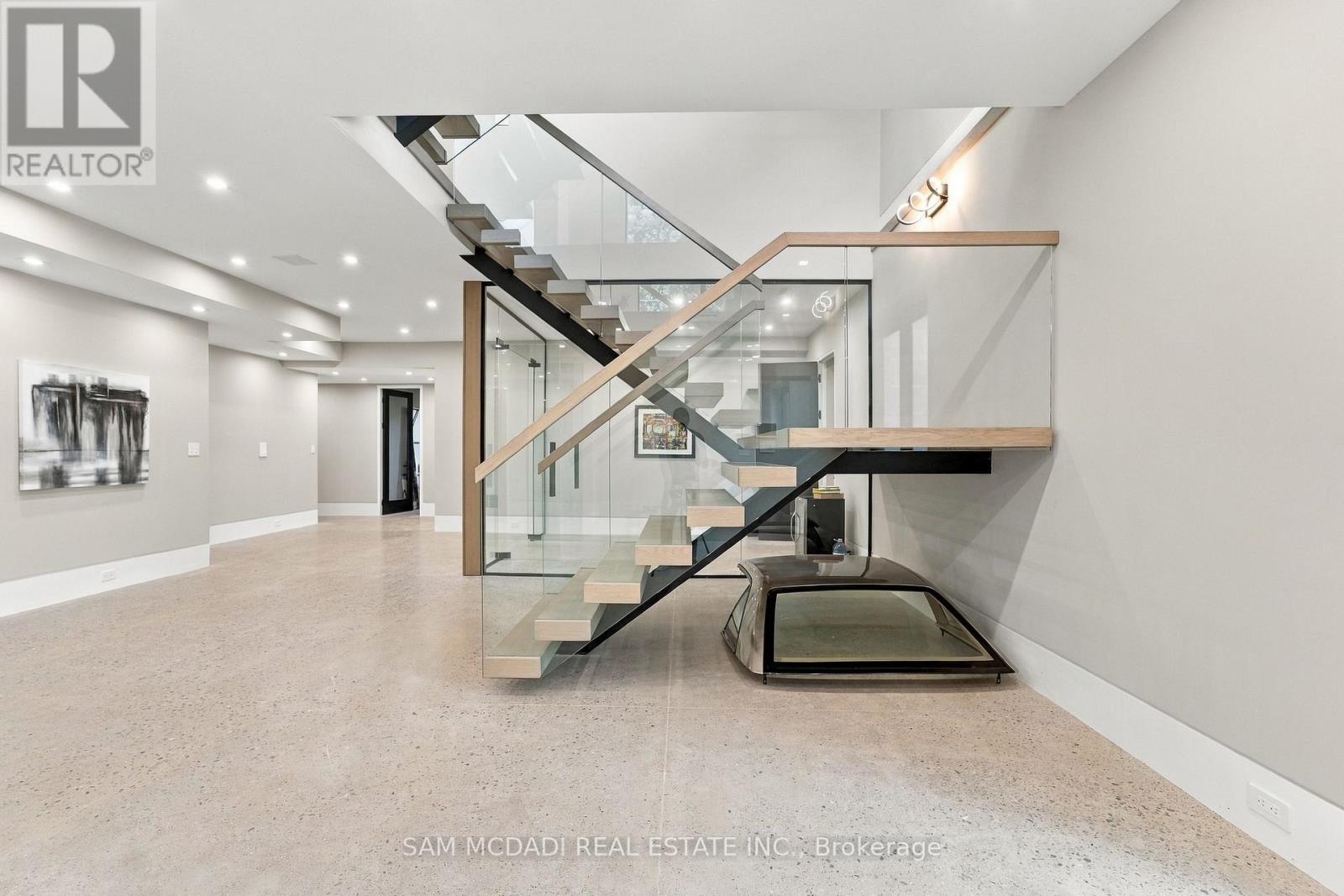 112 Elton Park Road, Oakville, Ontario  L6J 4C1 - Photo 9 - W13815622