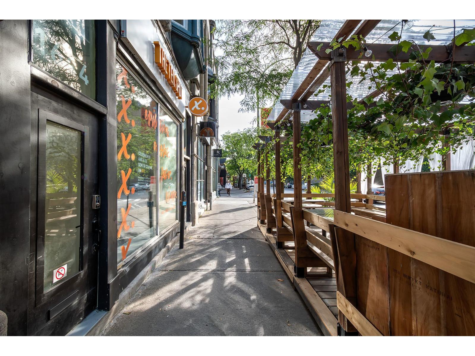 1644-1646 Rue Notre-Dame O. Montréal (Le Sud-Ouest) Quebec Canada H3J1M1 3