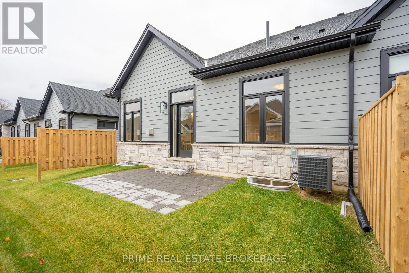 9 - 62 Compass Trail, Central Elgin, Ontario  N5L 0B4 - Photo 36 - X13823972