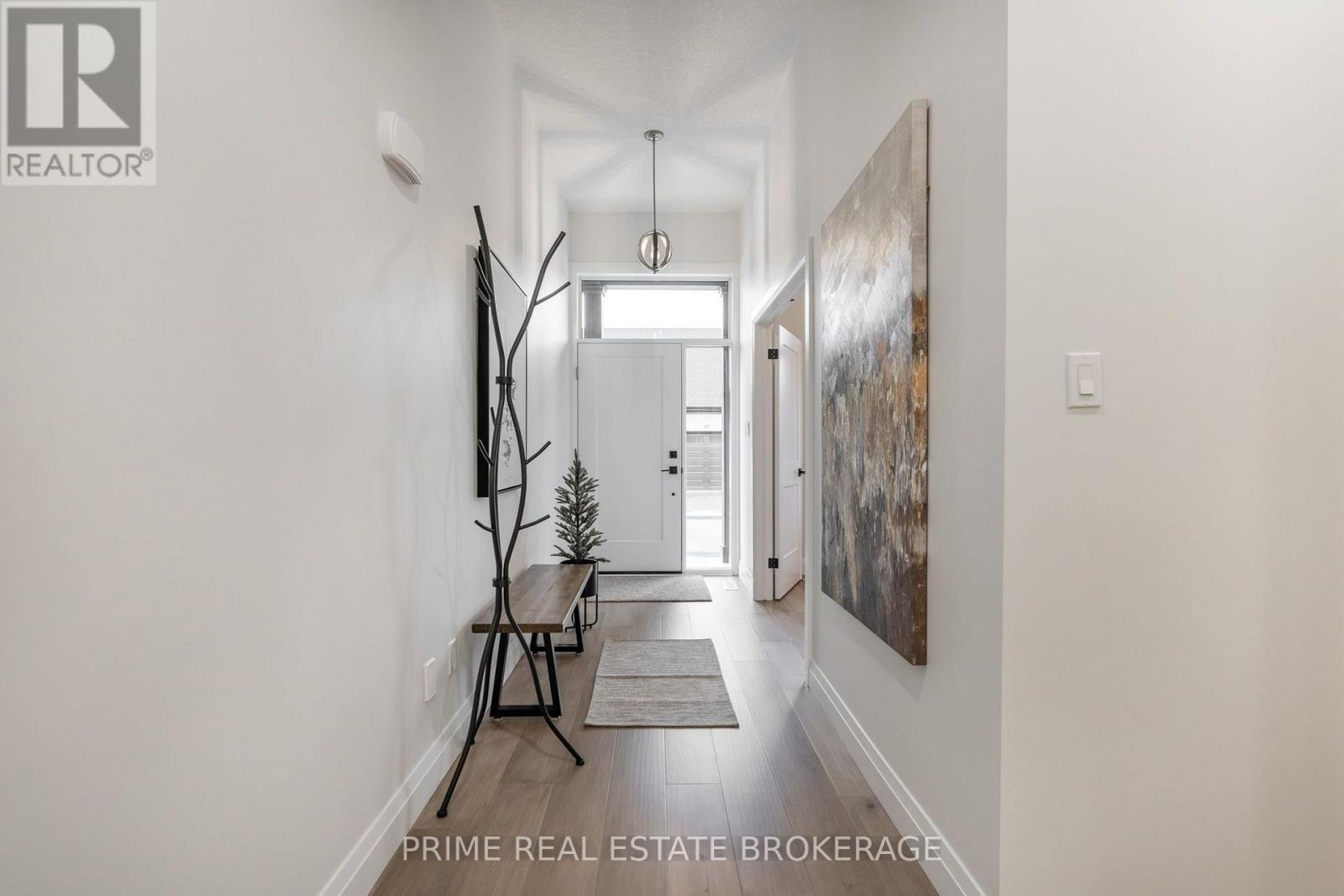 9 - 62 Compass Trail, Central Elgin, Ontario  N5L 0B4 - Photo 6 - X13823972