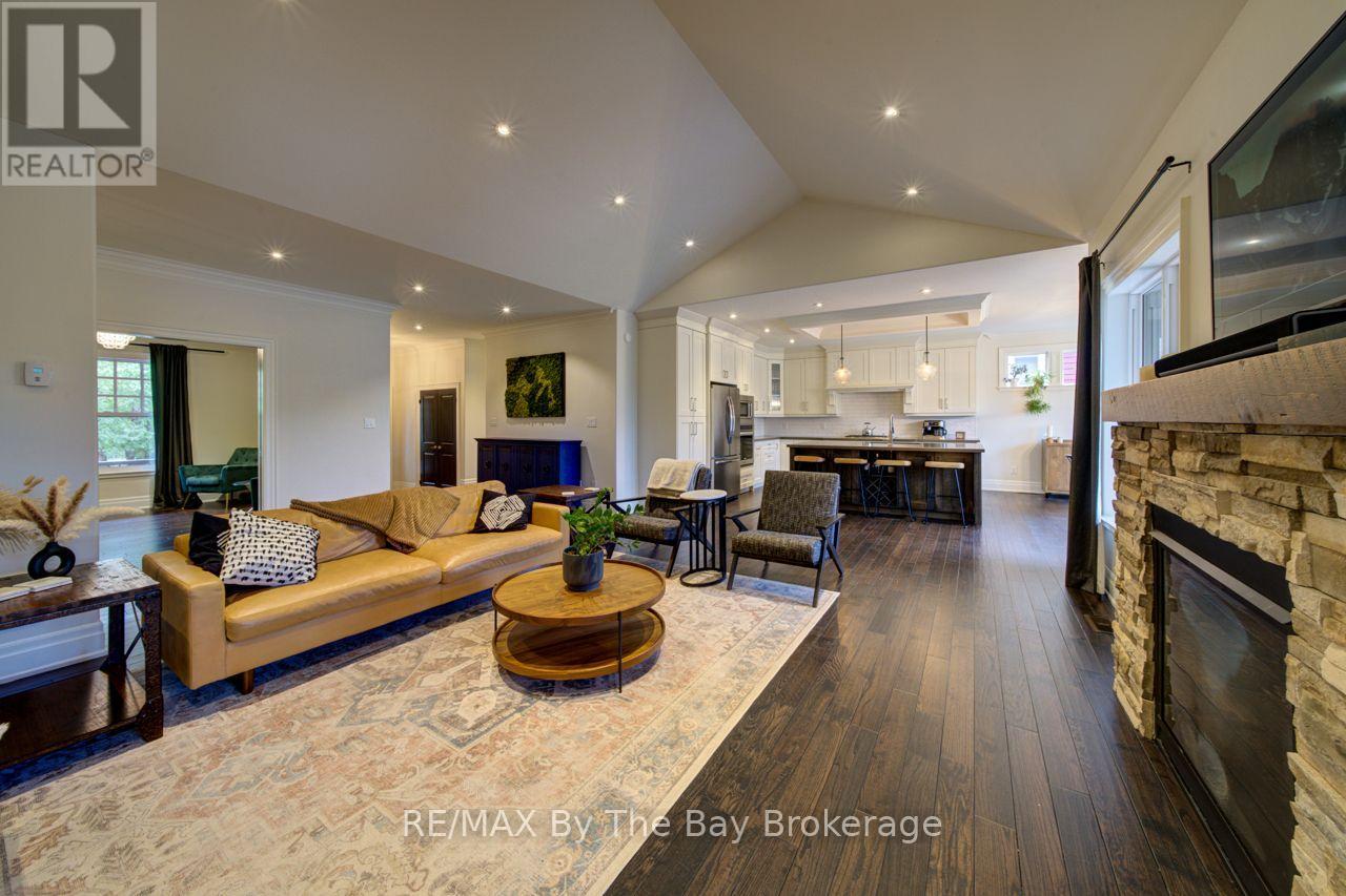 101 Stanley Street, Collingwood, Ontario  L9Y 0G3 - Photo 17 - S13824996