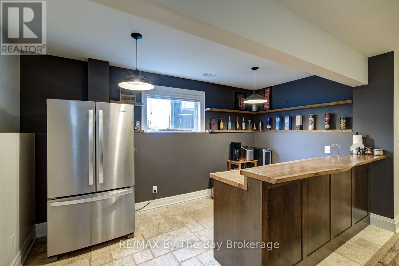 101 Stanley Street, Collingwood, Ontario  L9Y 0G3 - Photo 37 - S13824996
