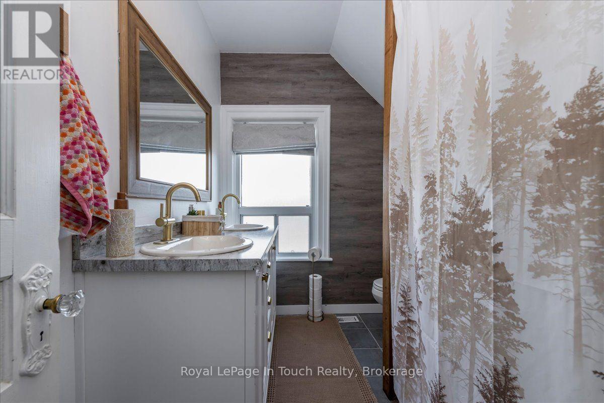 4 Gray Street, Severn, Ontario  L0K 1E0 - Photo 16 - S13825072