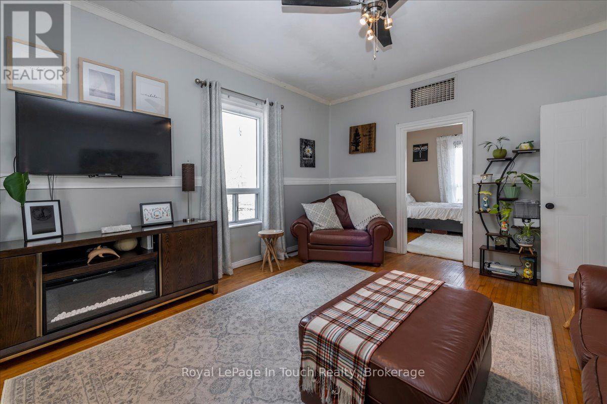 4 Gray Street, Severn, Ontario  L0K 1E0 - Photo 4 - S13825072