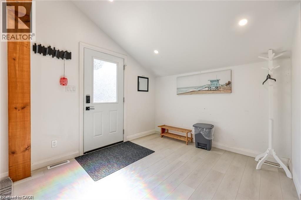 51 Victoria Street, Port Burwell, Ontario  N0J 1T0 - Photo 6 - 40866390