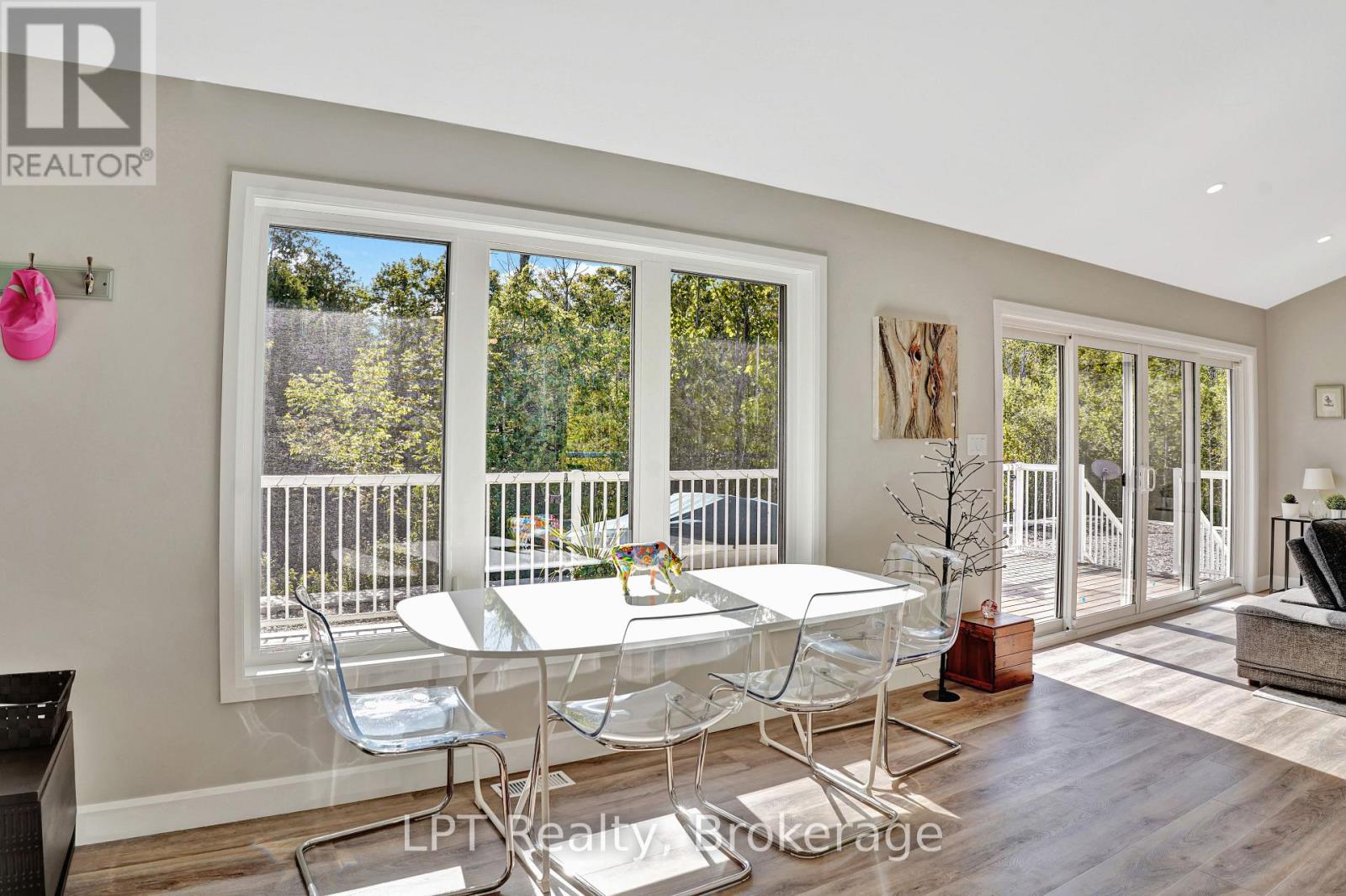 9 12th Avenue, South Bruce Peninsula, Ontario  N0H 2T0 - Photo 13 - X13824814