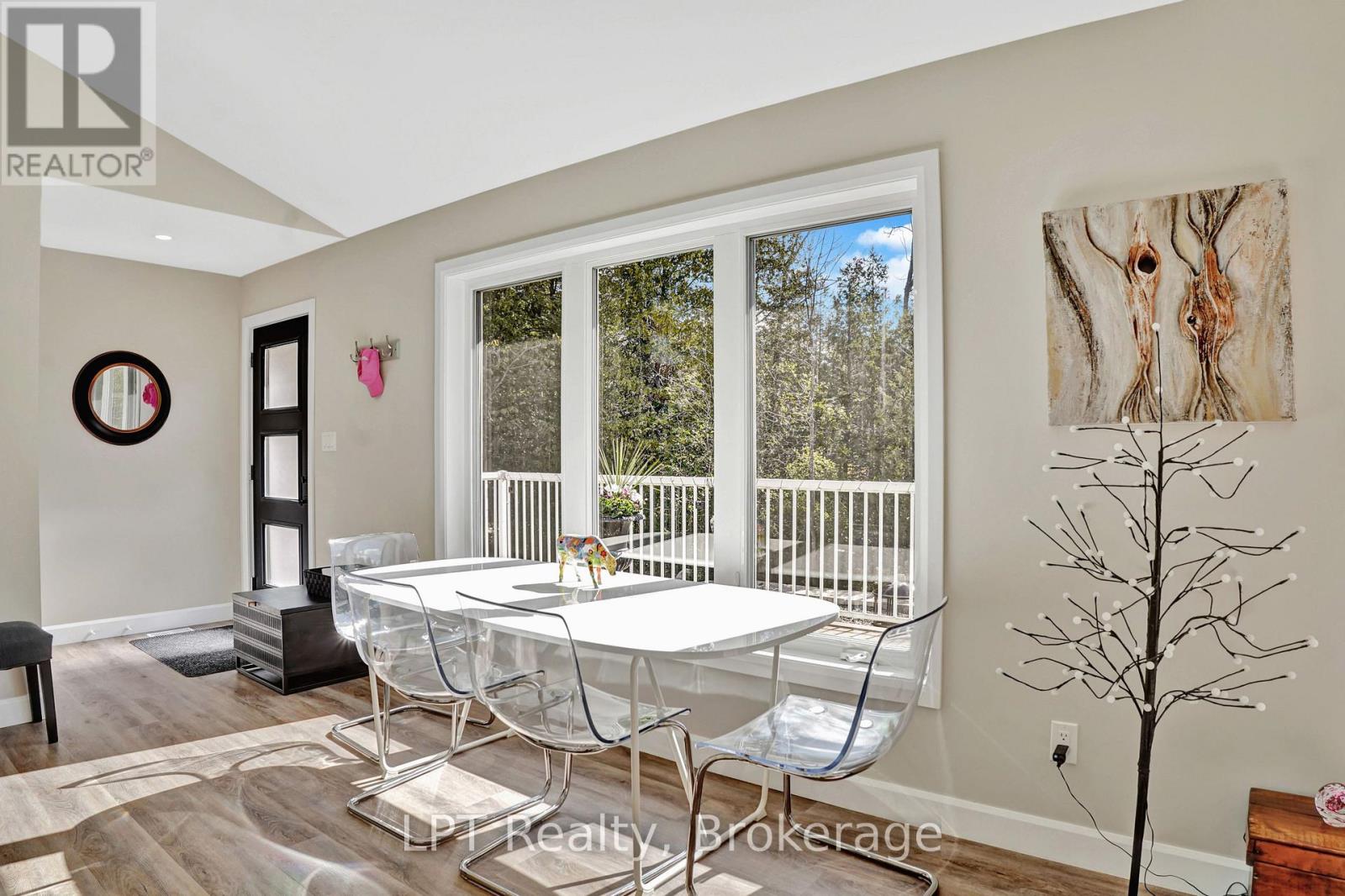 9 12th Avenue, South Bruce Peninsula, Ontario  N0H 2T0 - Photo 14 - X13824814