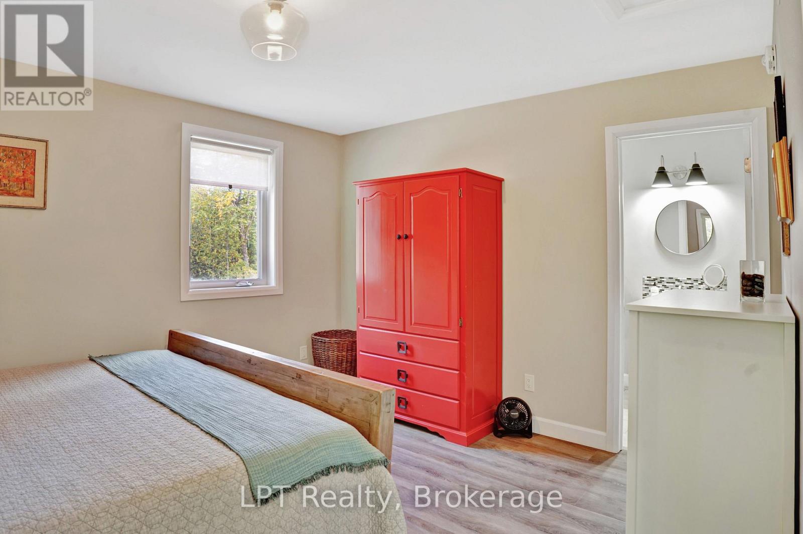 9 12th Avenue, South Bruce Peninsula, Ontario  N0H 2T0 - Photo 18 - X13824814