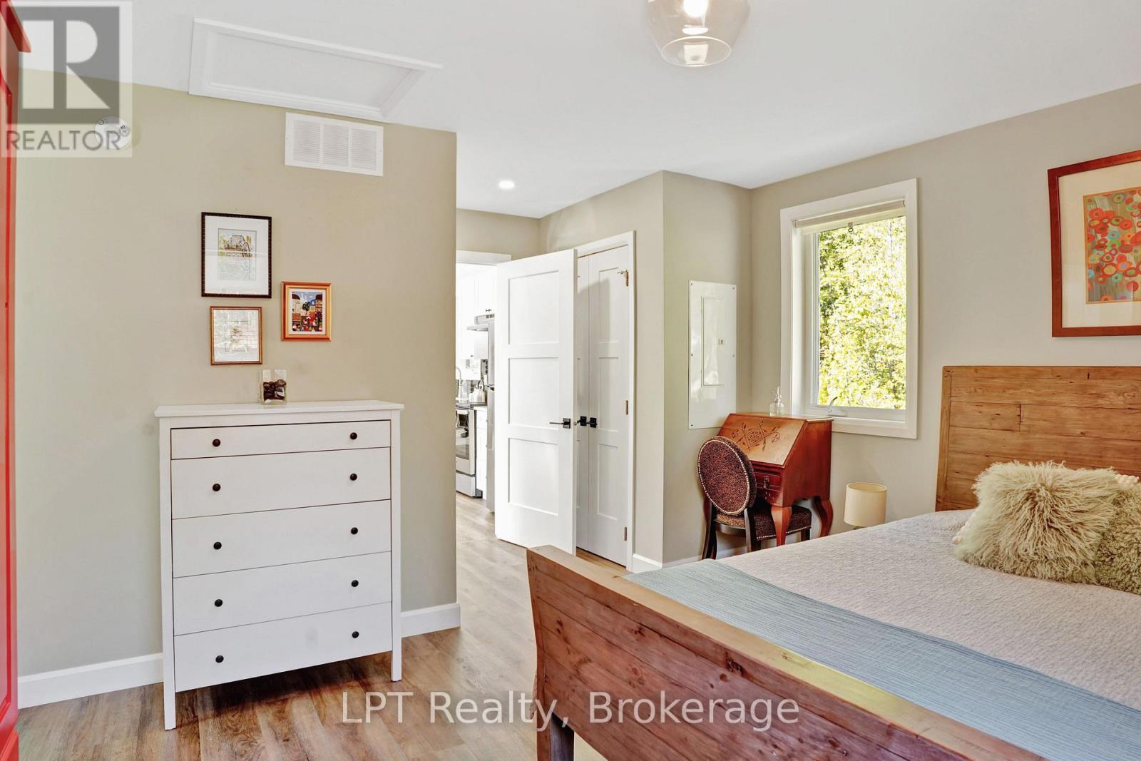 9 12th Avenue, South Bruce Peninsula, Ontario  N0H 2T0 - Photo 19 - X13824814