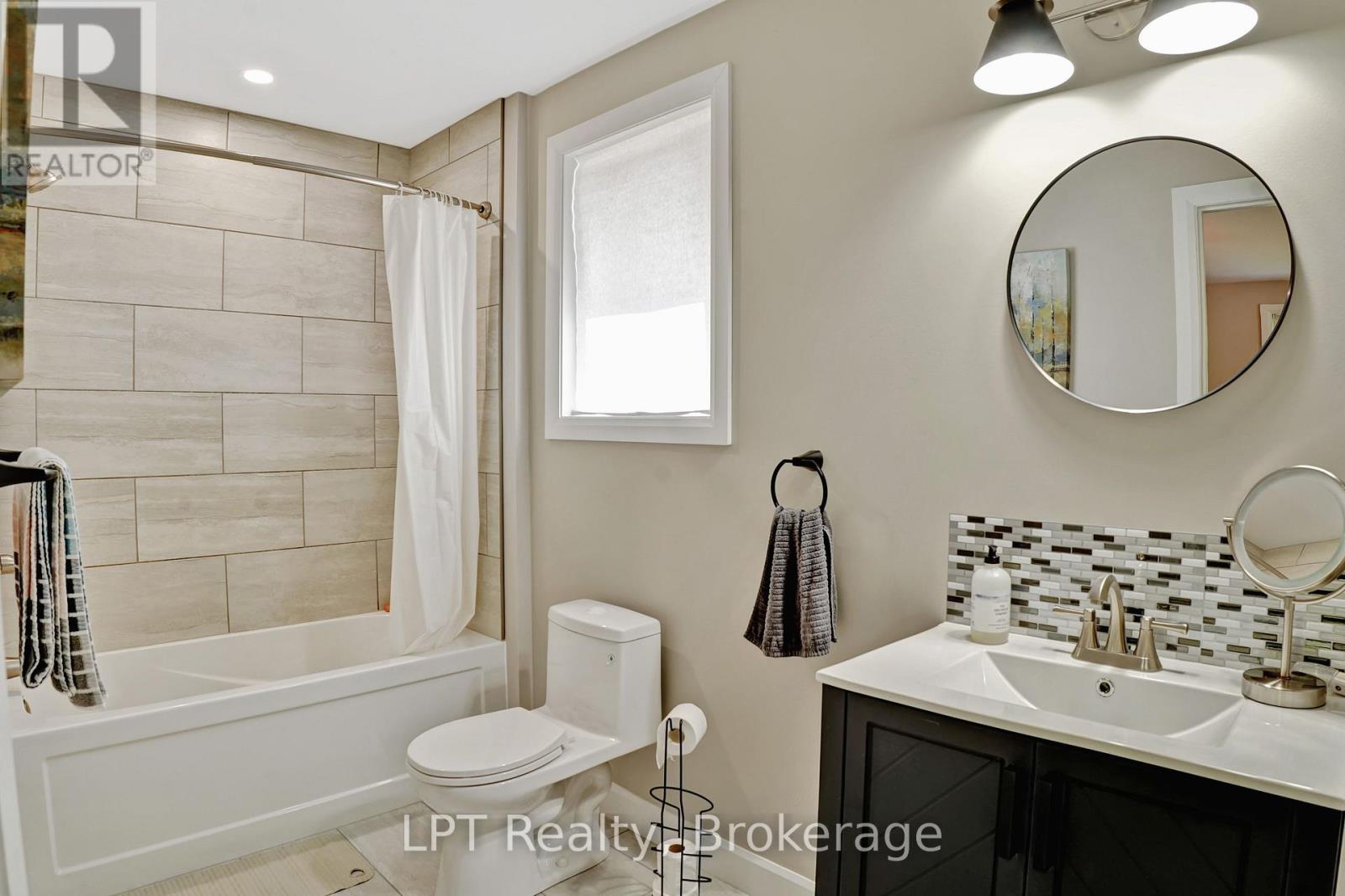 9 12th Avenue, South Bruce Peninsula, Ontario  N0H 2T0 - Photo 20 - X13824814