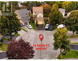 12 GILES COURT, Whitby, Ontario