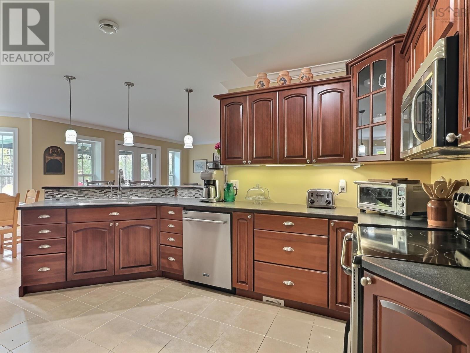169 Fairway Avenue, Shubenacadie East, Nova Scotia  B0N 2H0 - Photo 2 - 202624281