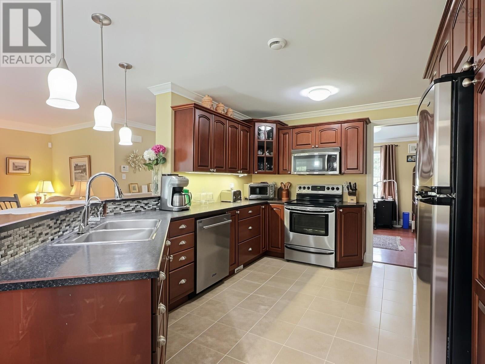 169 Fairway Avenue, Shubenacadie East, Nova Scotia  B0N 2H0 - Photo 3 - 202624281