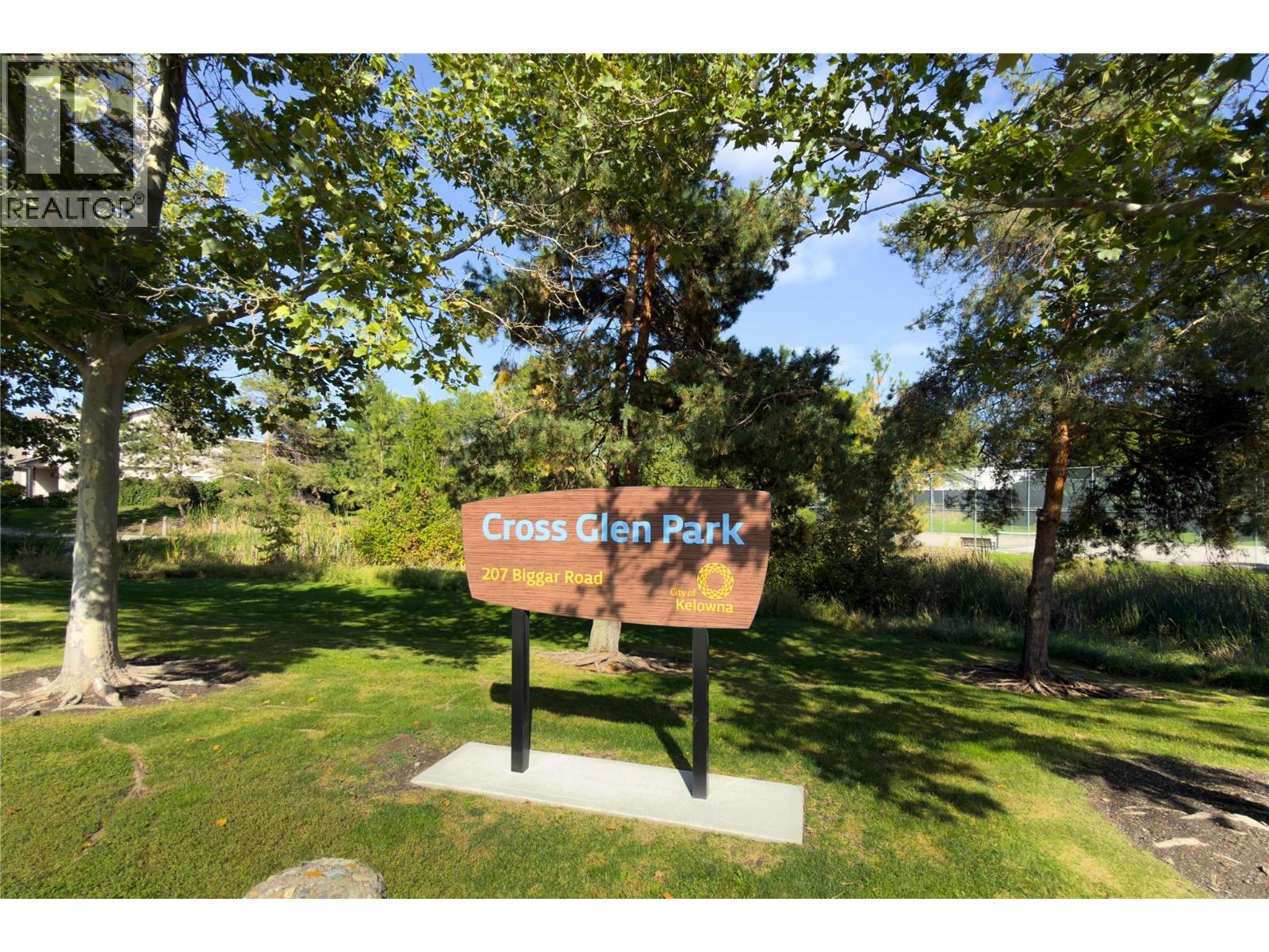 149 Applecrest Court photo 47