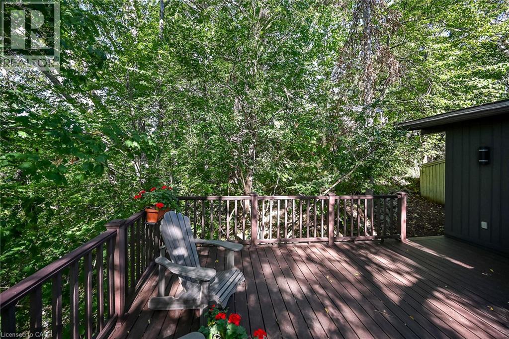 2 Helen Street, Dundas, Ontario  L9H 1N3 - Photo 40 - 40865257