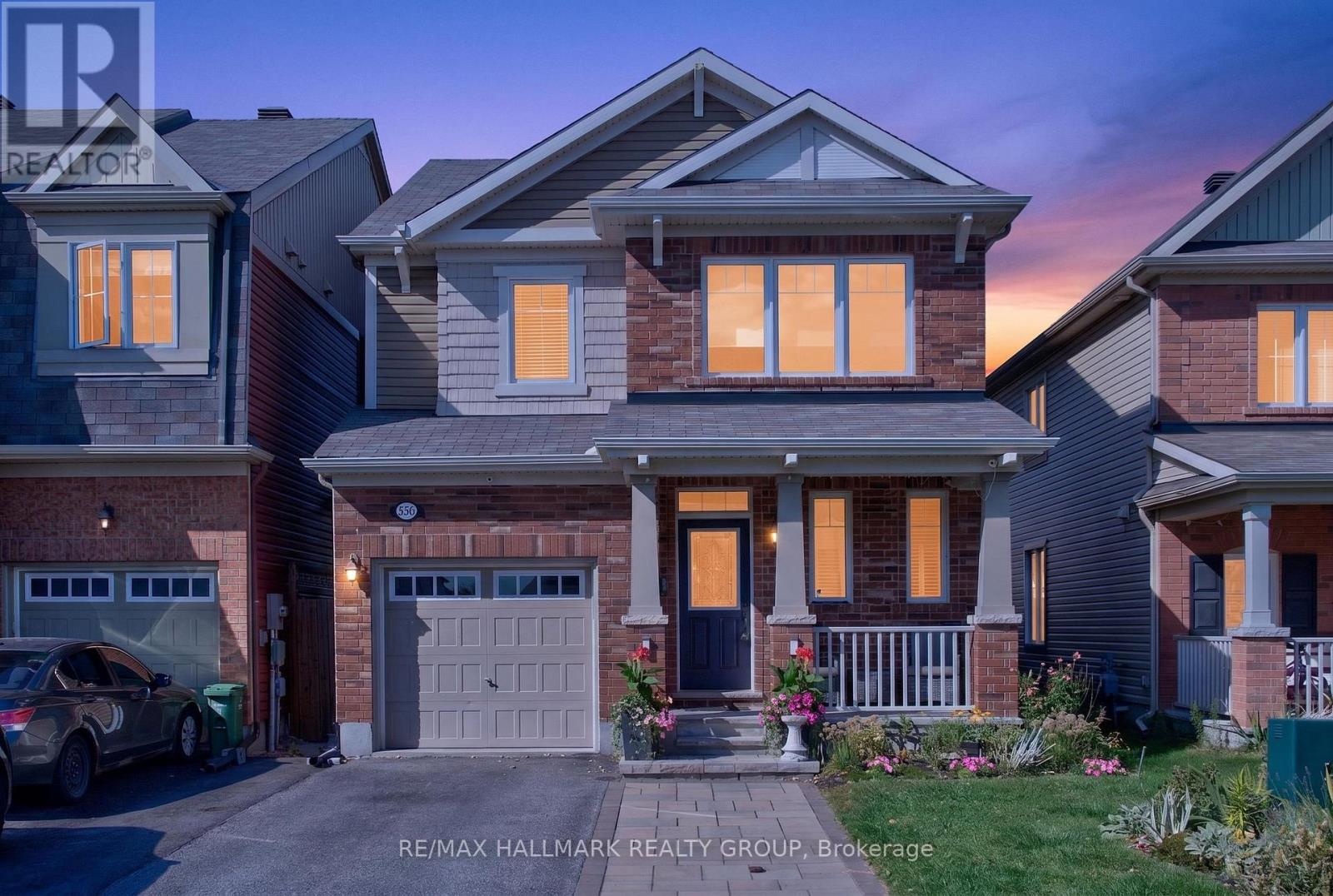 556 SUNLIT CIRCLE, Ottawa, Ontario