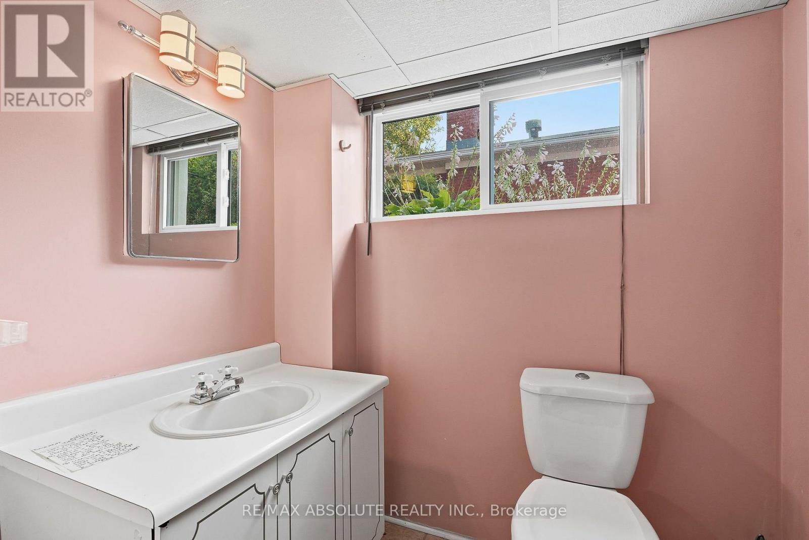 2034 Camrose Street, Ottawa, Ontario  K1G 2N2 - Photo 20 - X13824944