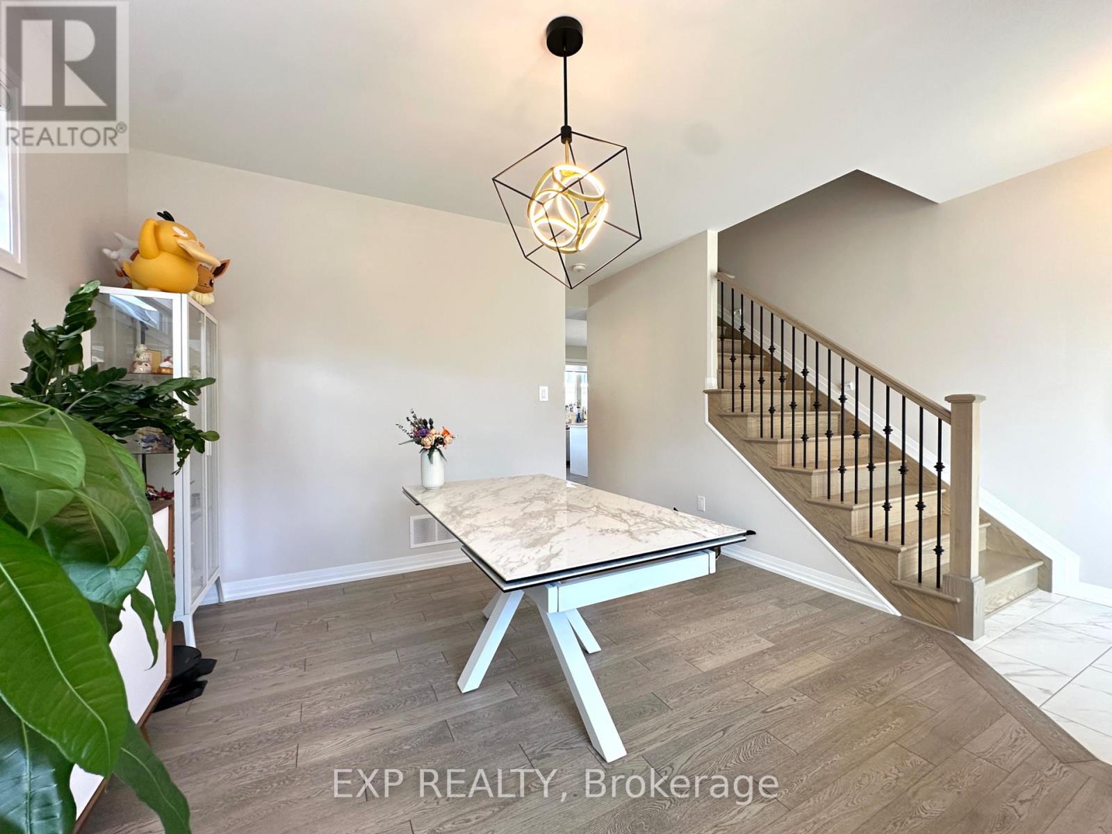 3073 Travertine Way, Ottawa, Ontario  K2J 6W9 - Photo 4 - X13825006