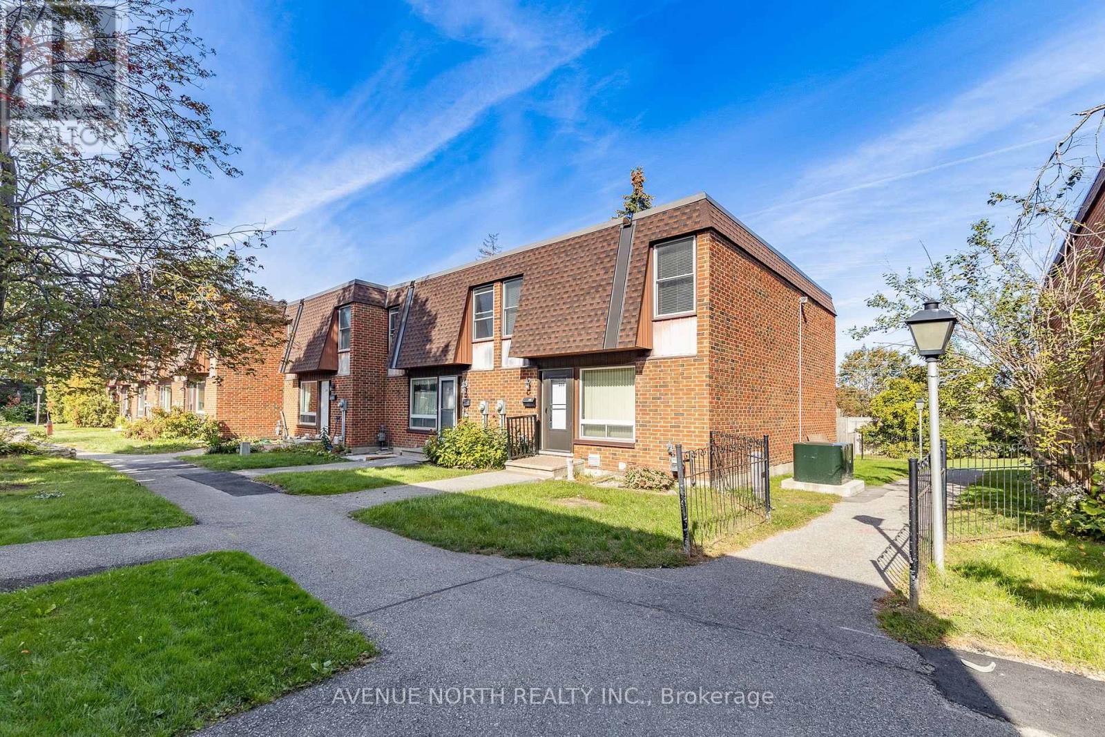 239 - 2270 Cotters Crescent, Ottawa, Ontario  K1V 8Y6 - Photo 2 - X13825062