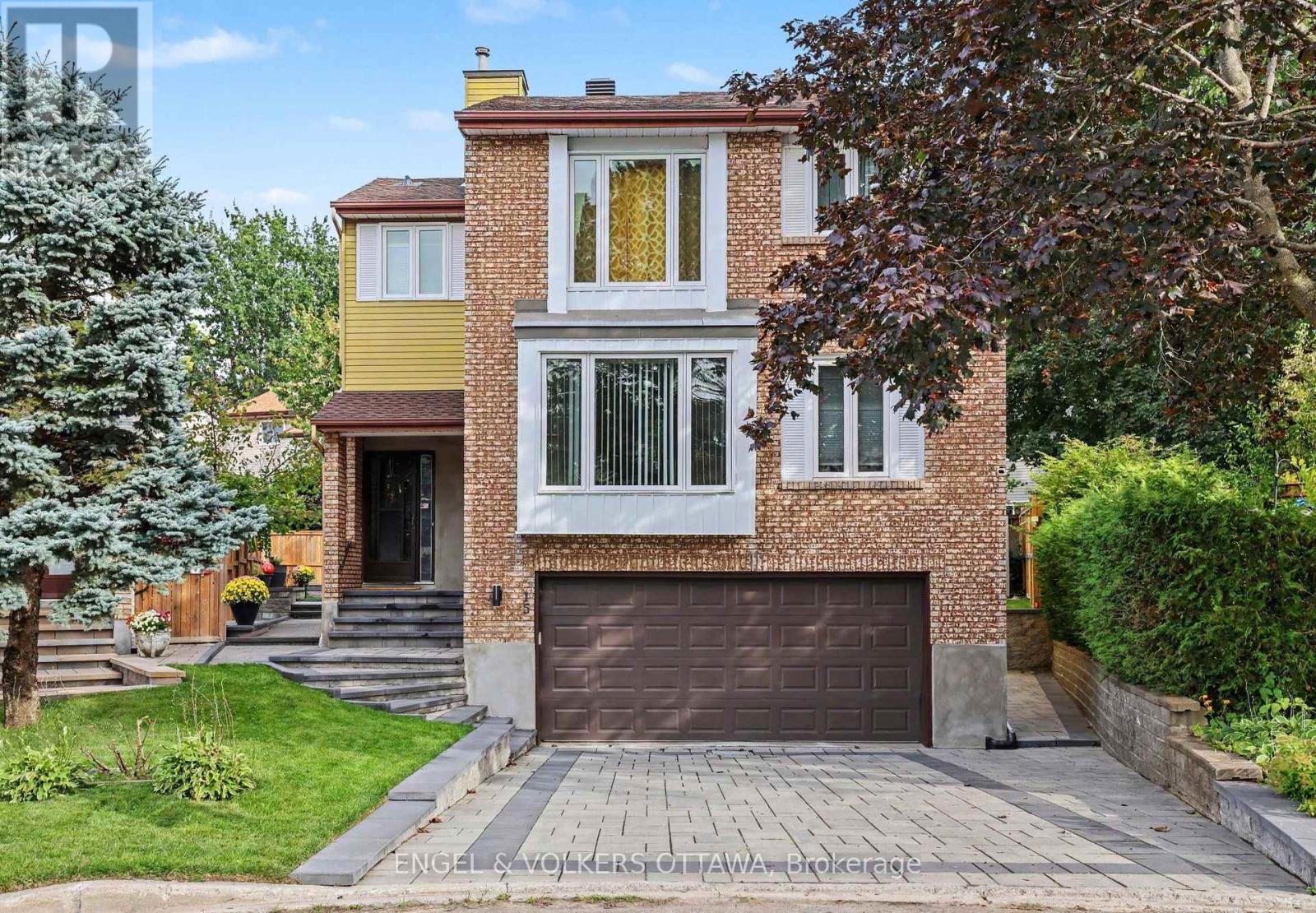 15 Archer Square, Ottawa, Ontario  K1V 9Y8 - Photo 2 - X13825066
