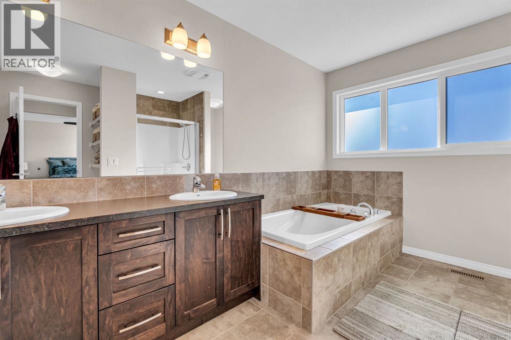 21 Mount Rae Heights, Okotoks, Alberta  T1S 0M6 - Photo 26 - A2347772