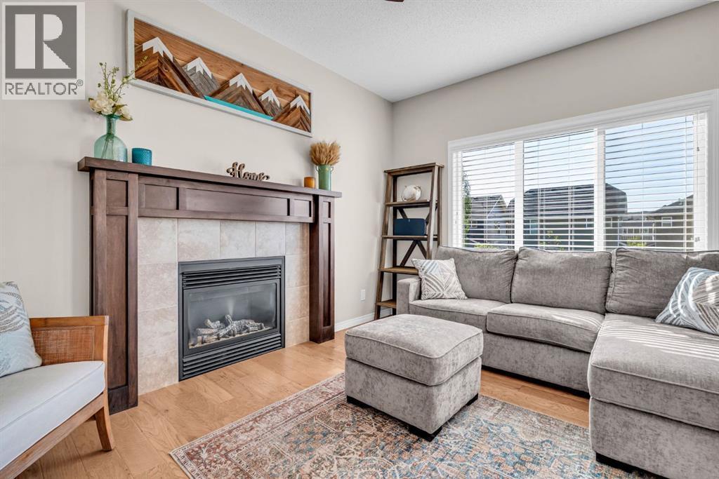 21 Mount Rae Heights, Okotoks, Alberta  T1S 0M6 - Photo 2 - A2347772