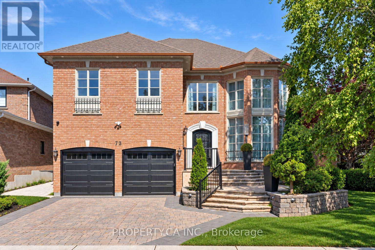 72 DEVONSLEIGH BOULEVARD, Richmond Hill, Ontario