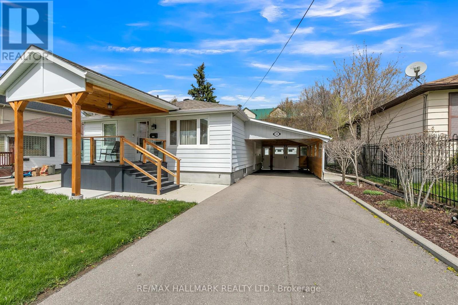 245 ELMWOOD AVENUE, Richmond Hill, Ontario