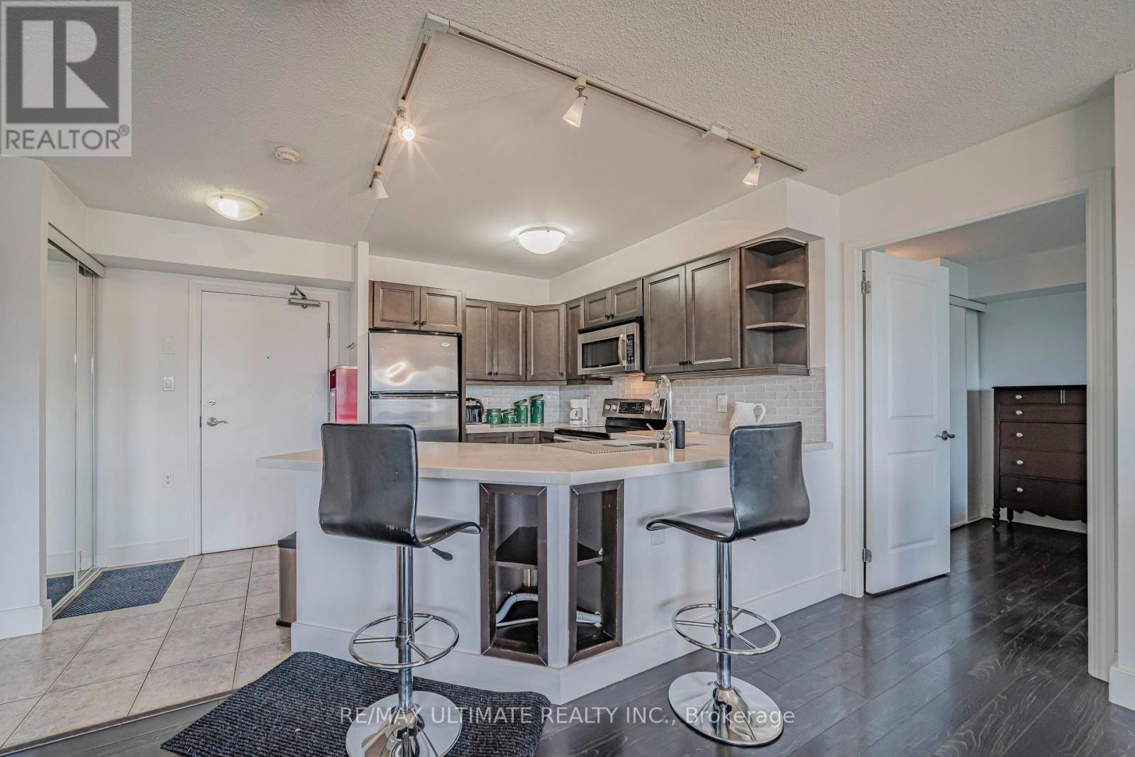 513 - 872 Sheppard Avenue W, Toronto, Ontario M3H 5V5 - Photo 14 - C13821886