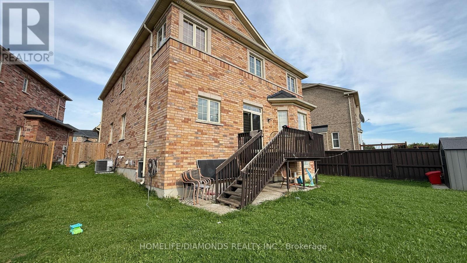 12 Oakhaven Road, Brampton, Ontario  L6P 2Y3 - Photo 16 - W13824950