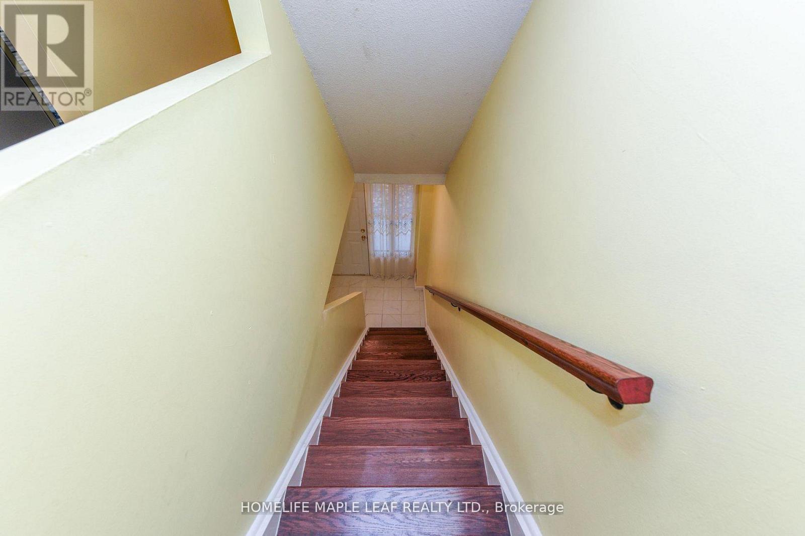 85 Enmount Drive, Brampton, Ontario L6T 4C9 - Photo 17 - W13824968