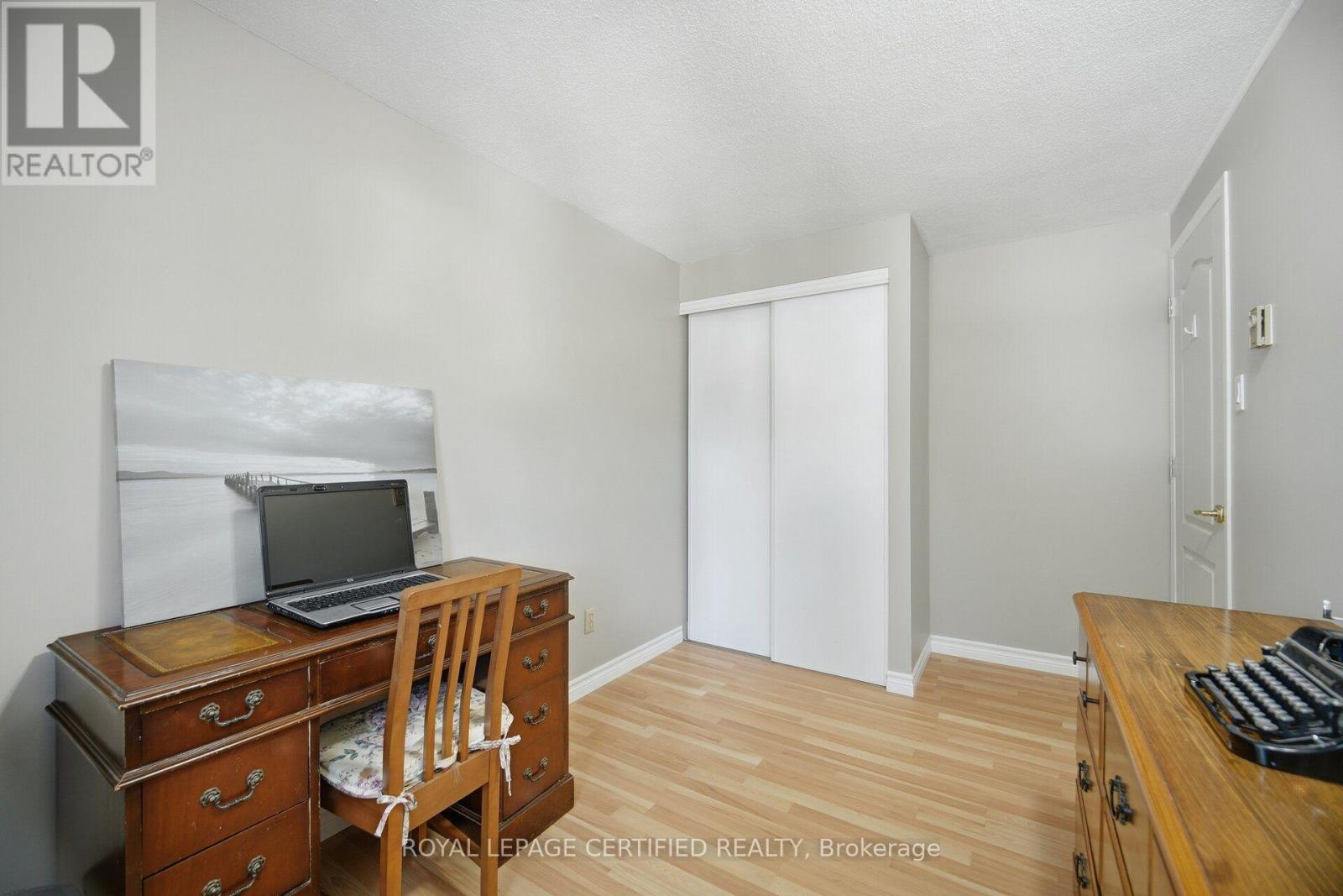 2 Grove Park Square, Brampton, Ontario  L6S 2K3 - Photo 31 - W13825012