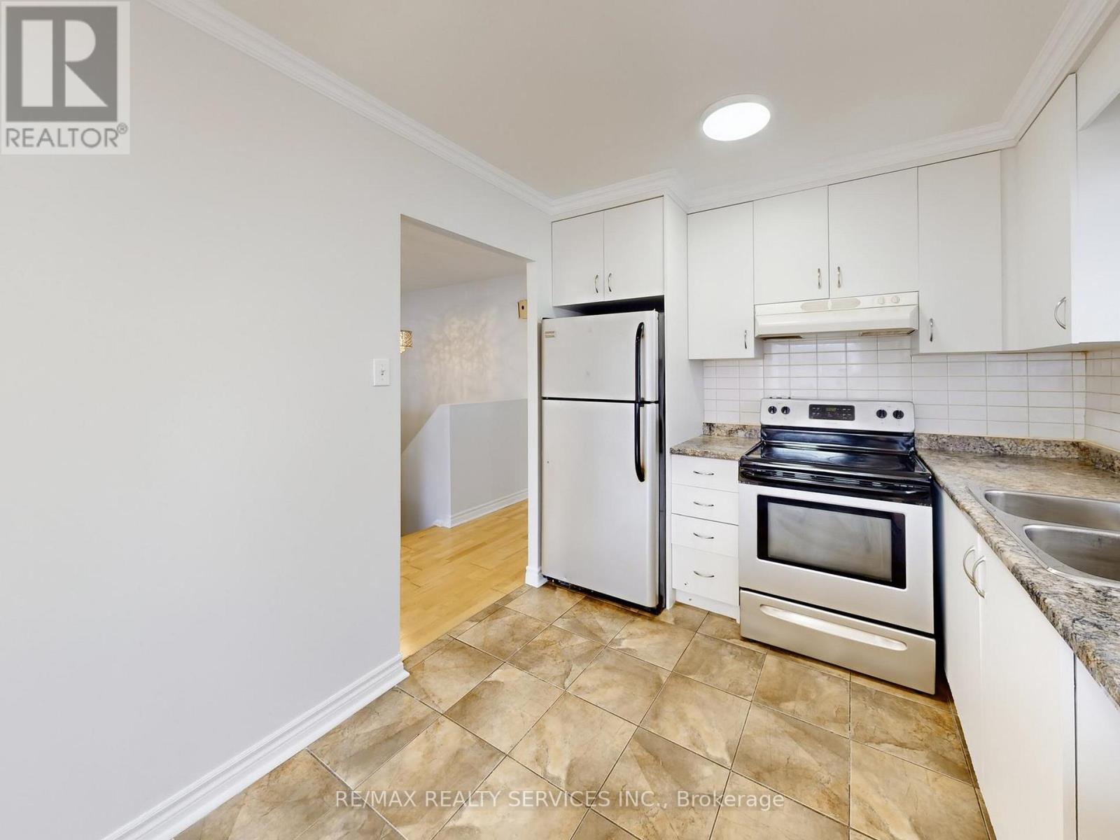 9 Glenridge Road, Brampton, Ontario  L6S 1N2 - Photo 16 - W13822804