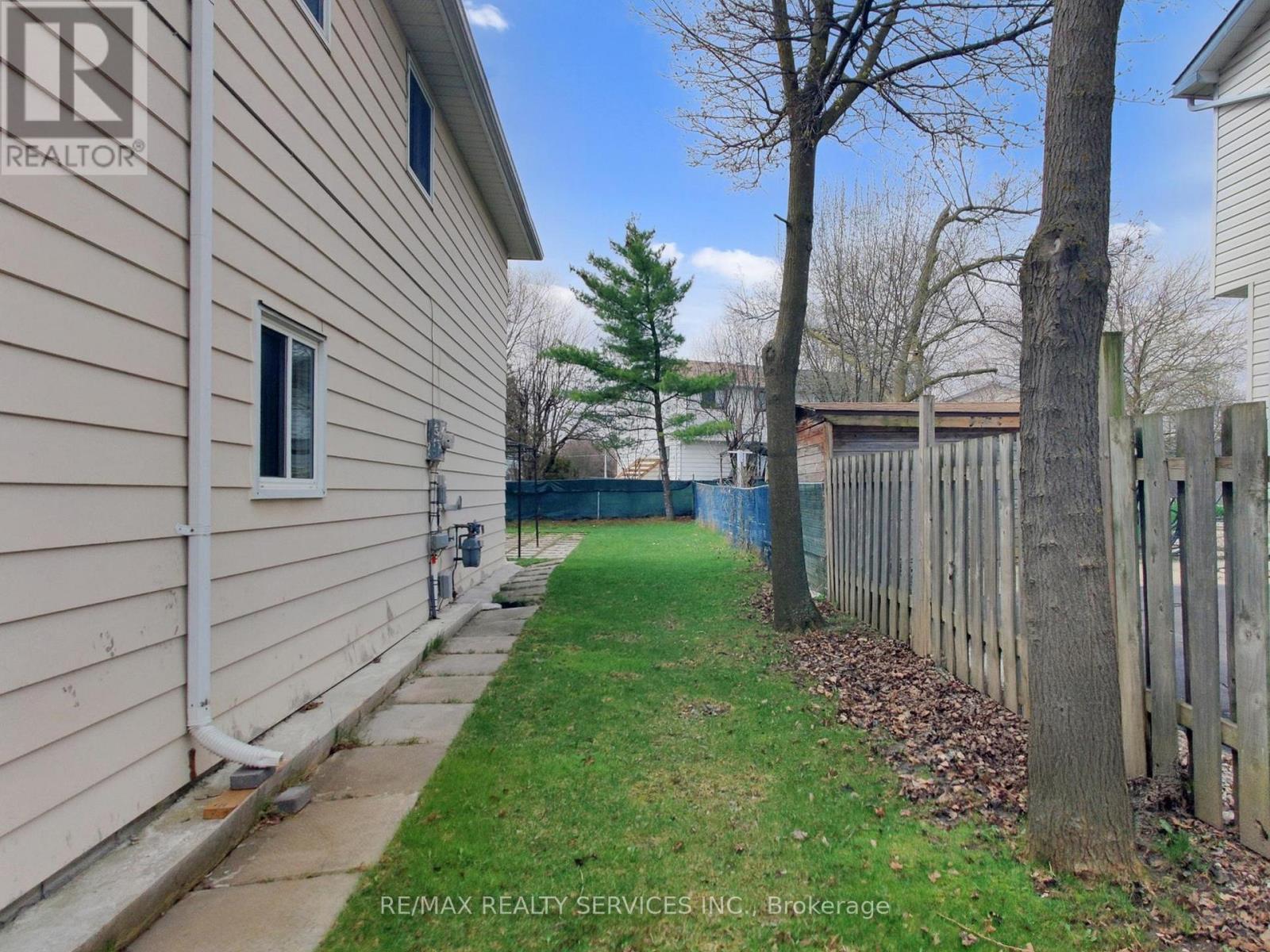 9 Glenridge Road, Brampton, Ontario  L6S 1N2 - Photo 46 - W13822804