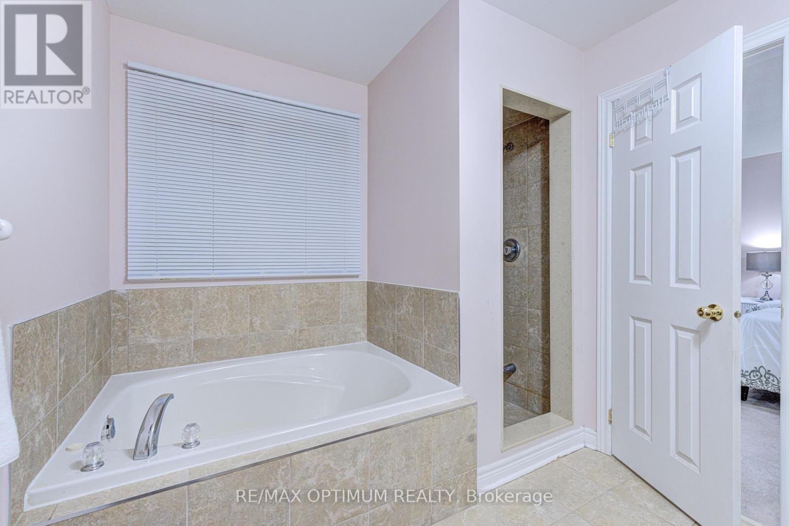 42 Dockside Court, Brampton, Ontario  L6Z 0G3 - Photo 34 - W13824376