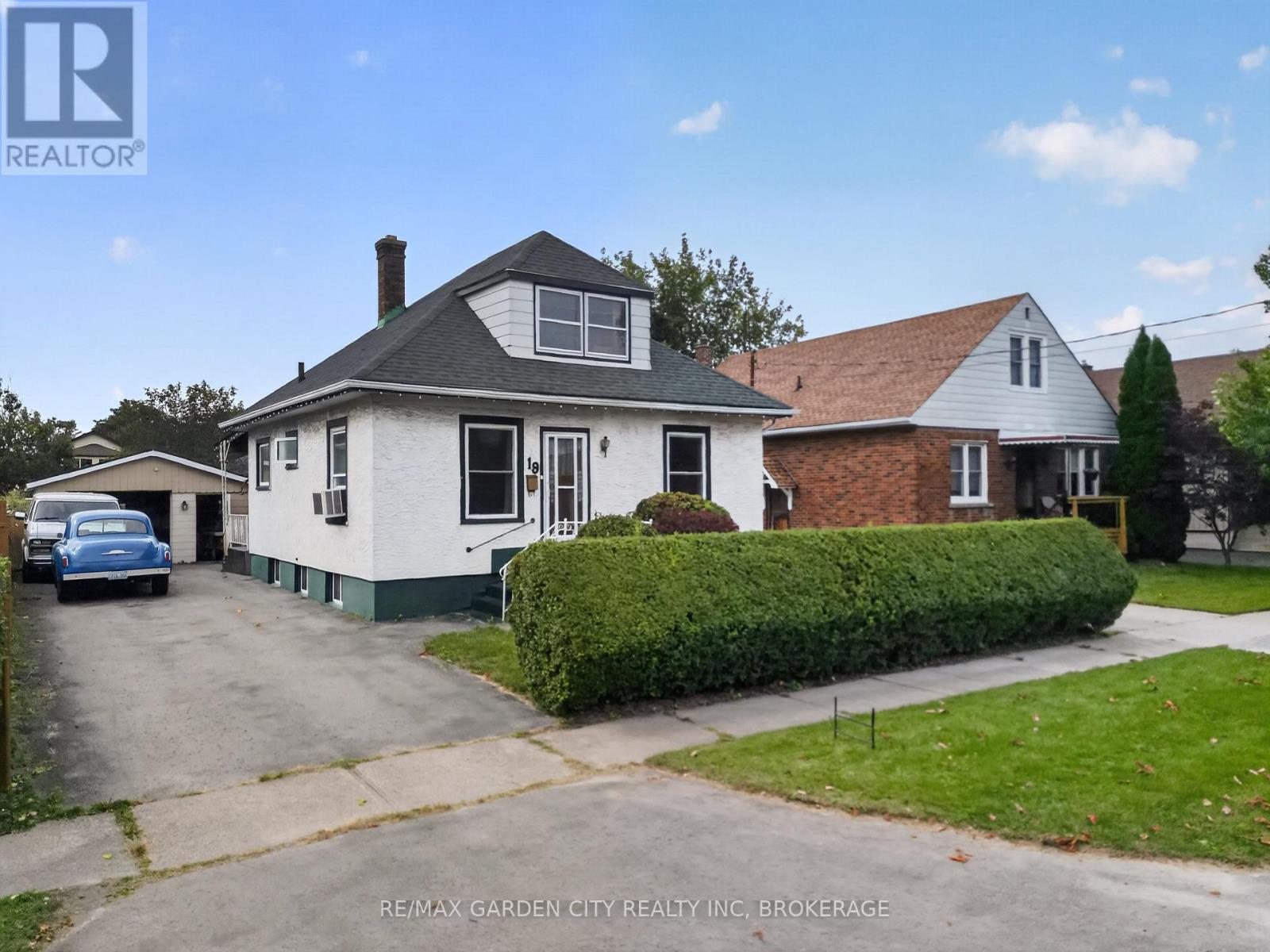19 Cunningham Street, Thorold, Ontario  L2V 3K6 - Photo 2 - X13794242