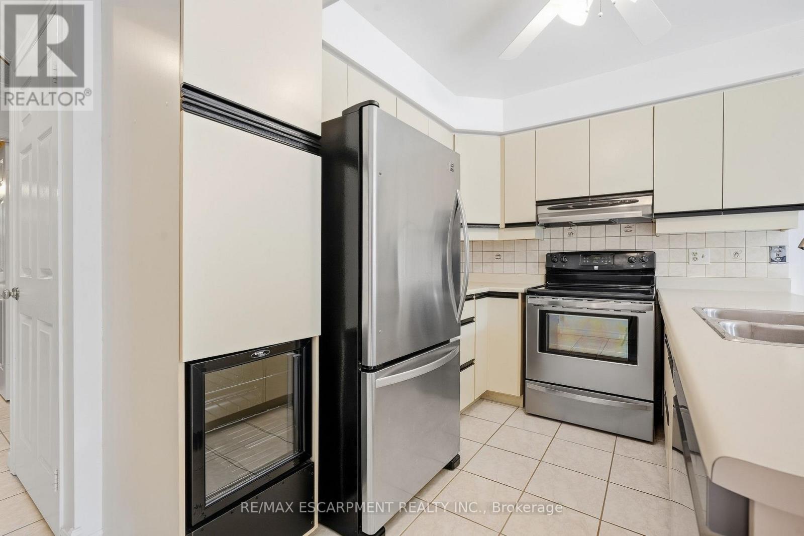 5 Michelle Drive, St. Catharines, Ontario  L2S 3E2 - Photo 5 - X13824928