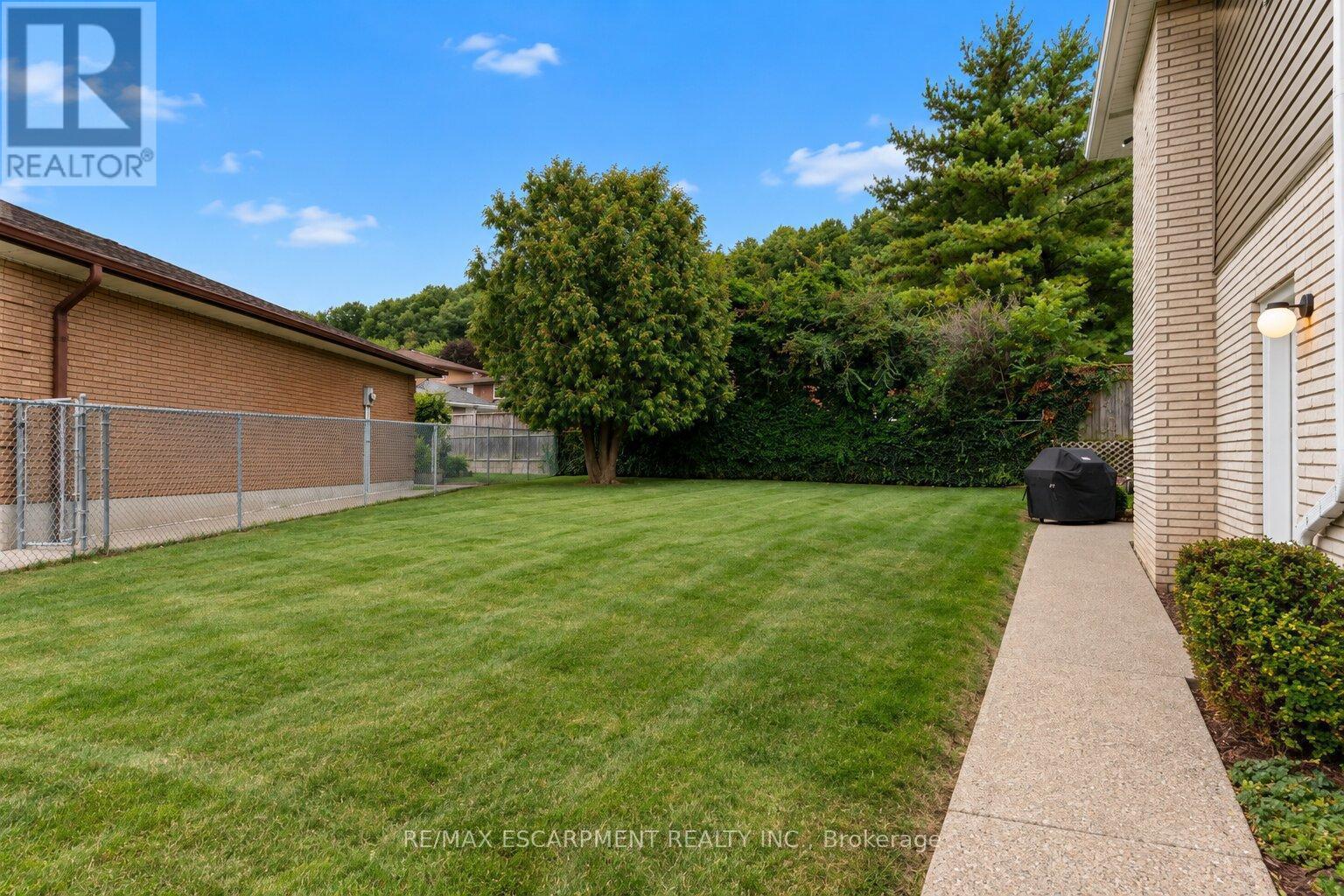 12 Brae Crest Drive, Hamilton, Ontario  L8G 3A6 - Photo 22 - X13825022