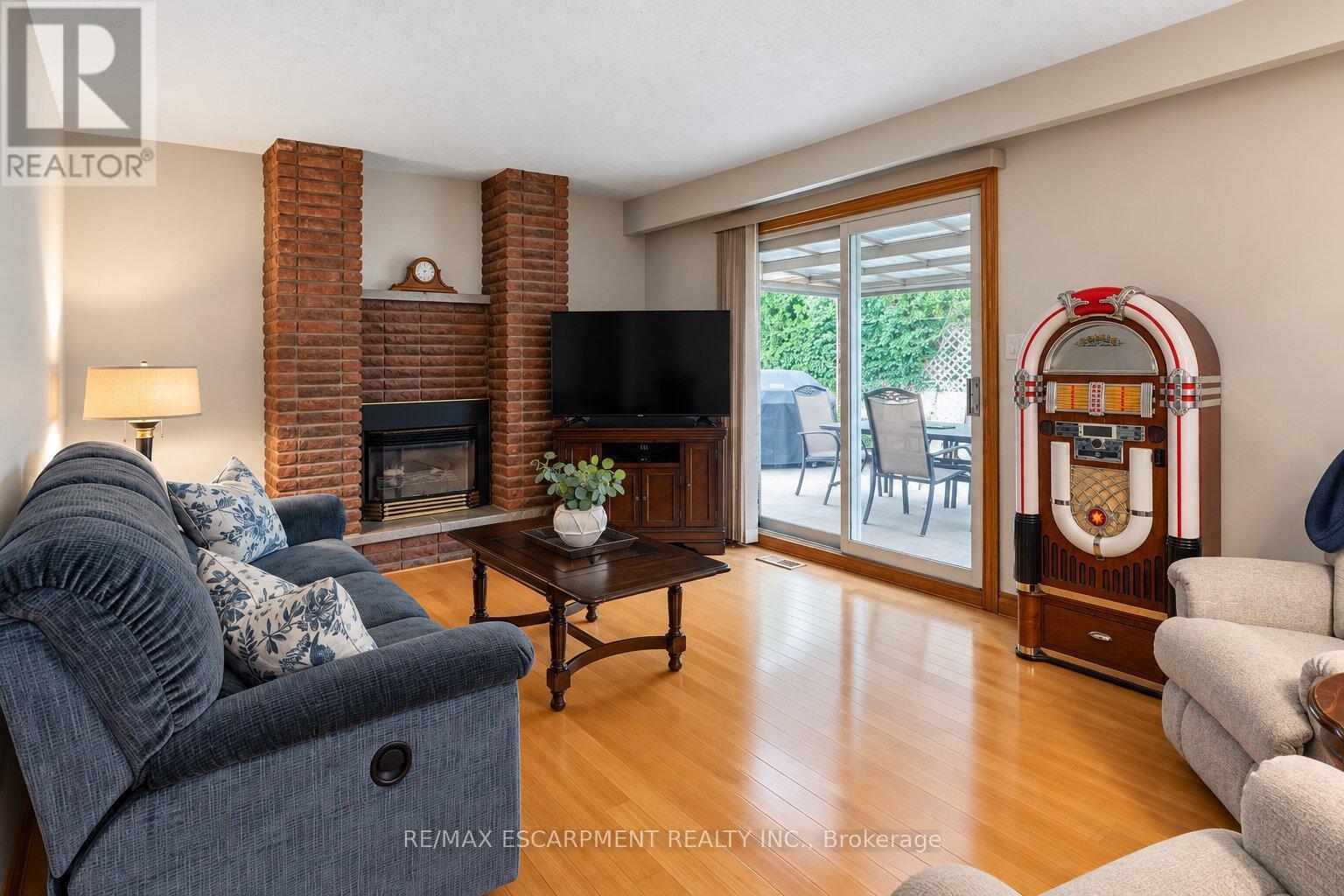 12 Brae Crest Drive, Hamilton, Ontario  L8G 3A6 - Photo 9 - X13825022