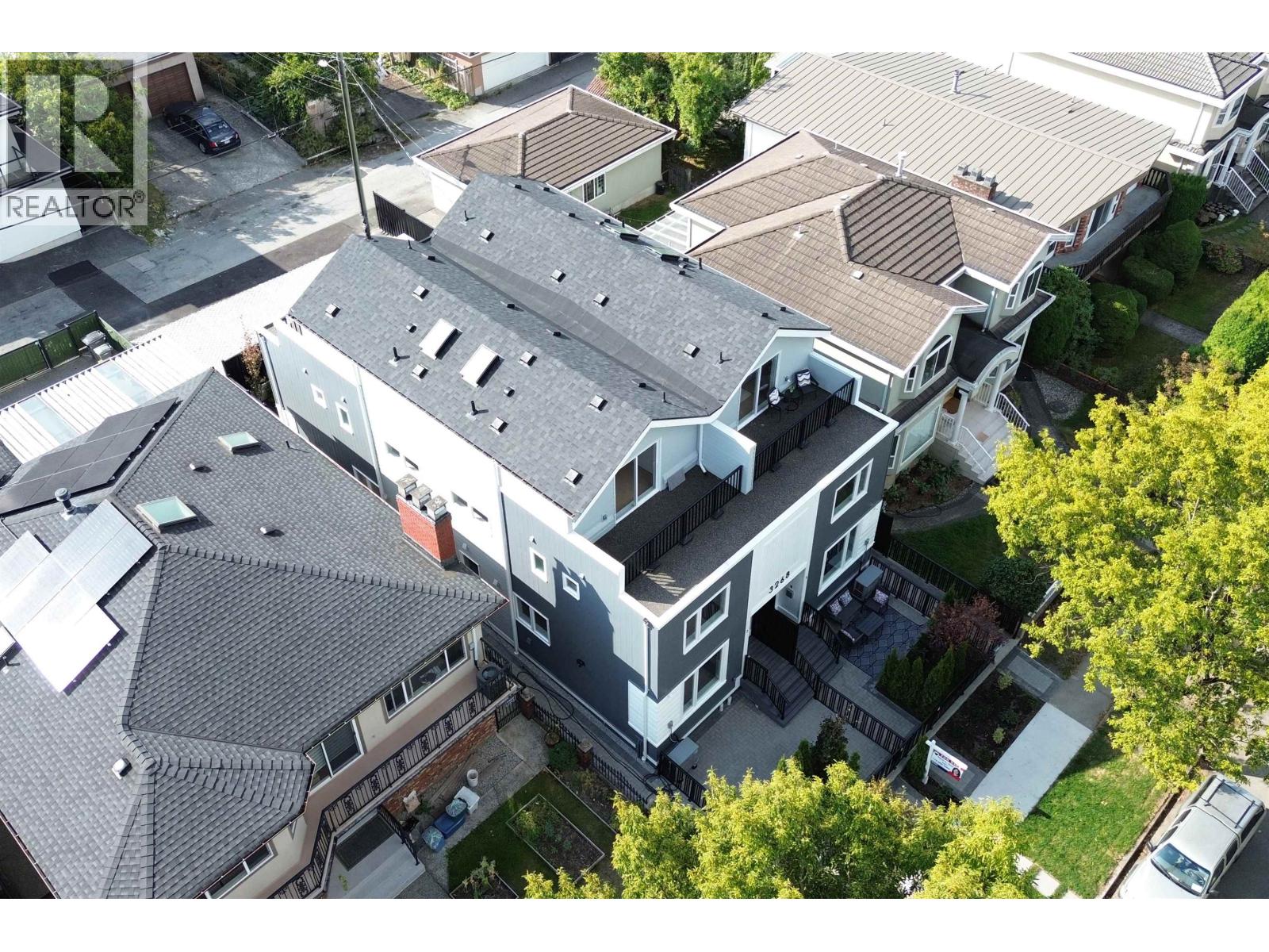 2 3268 E 18 Avenue, Vancouver, British Columbia  V5M 2R7 - Photo 35 - R3166224